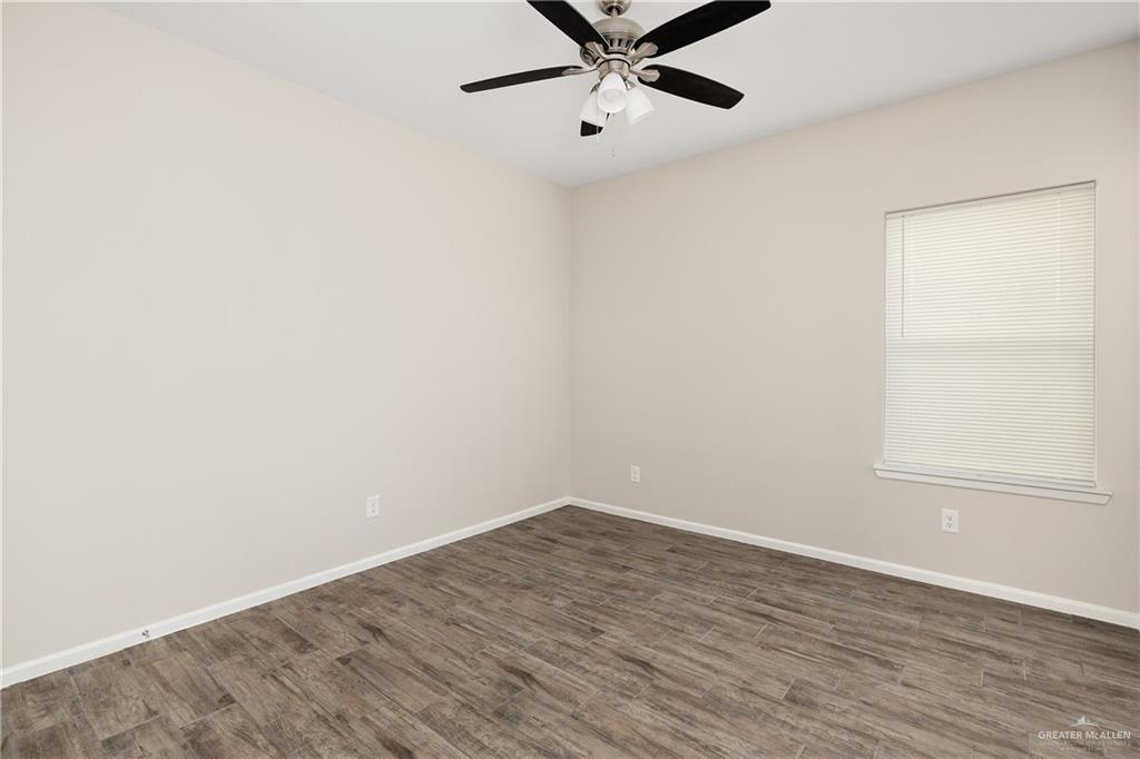 Photo 10 of 3400 Ventura Avenue #3