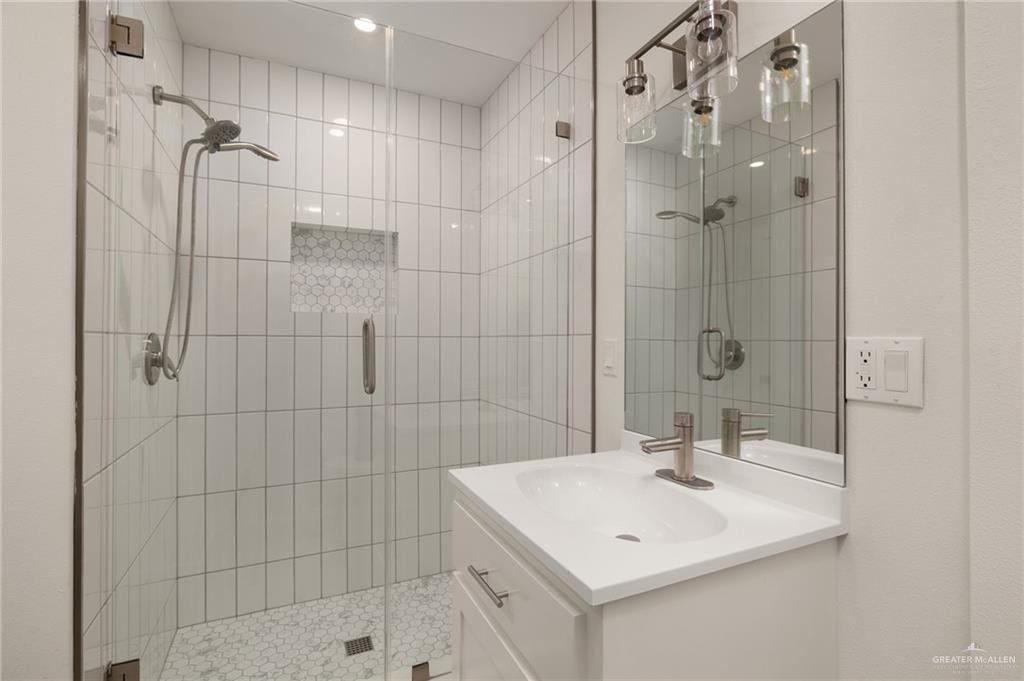 Photo 14 of 34732 Kretz Road #2
