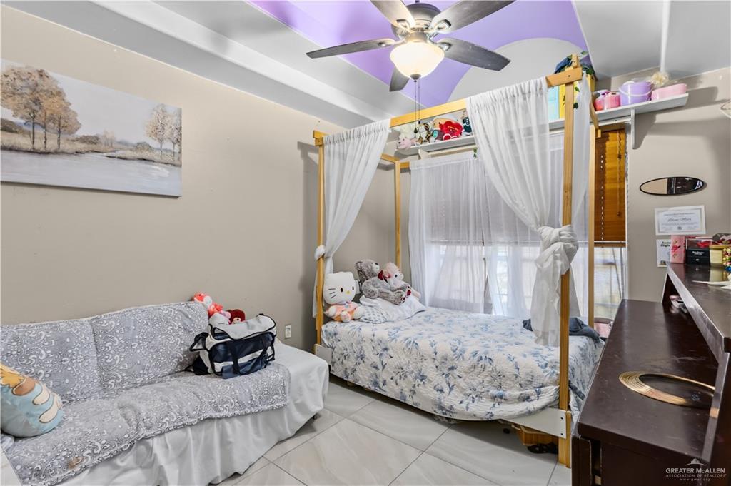 Photo 8 of 3512 Warbler Avenue