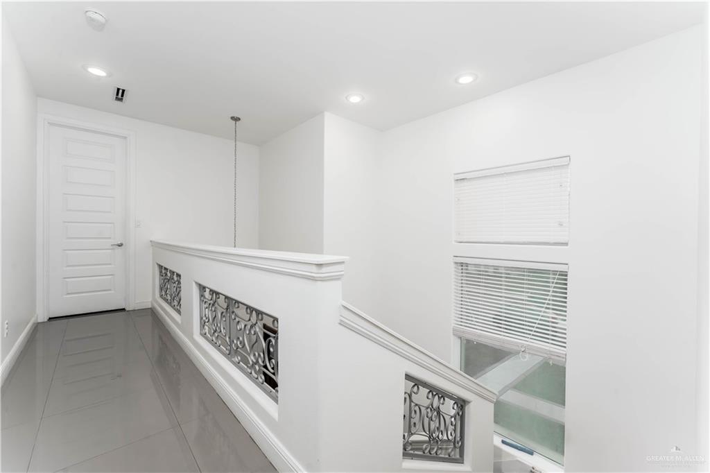 Photo 9 of 5104 Juno Court