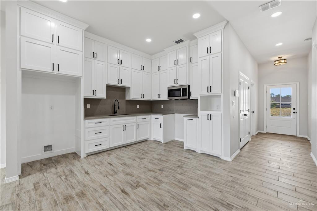 Photo 5 of 701 25th Street
