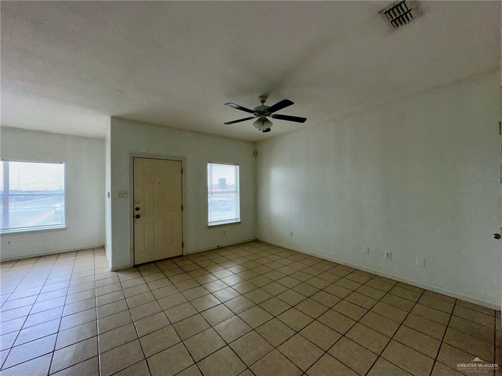 Photo 5 of 3200 Hill Crest Drive #7