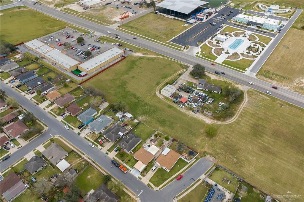 Photo 5 of 1002 Nolana Loop
