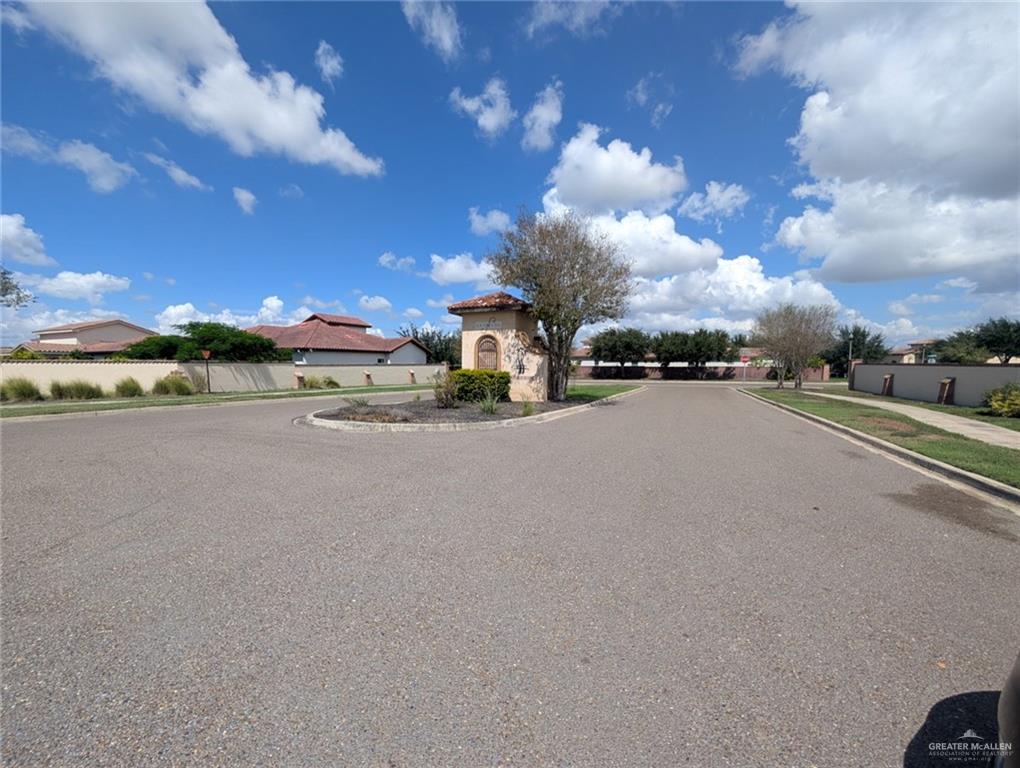 Photo 10 of 2703 El Jardin Street