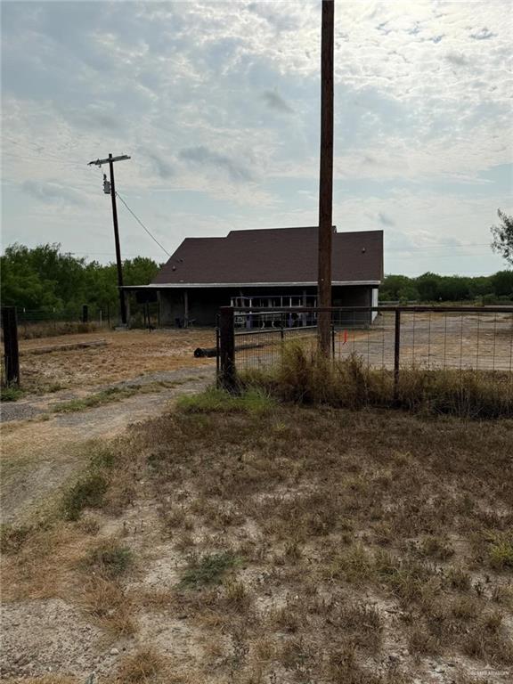 Photo 4 of 2917 US Hwy 83