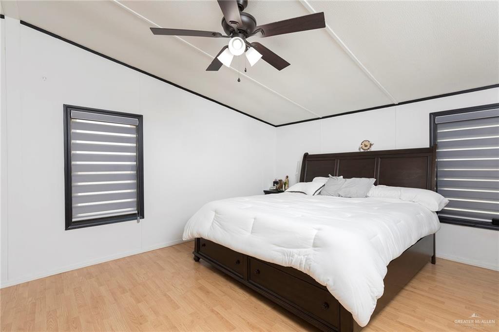 Photo 10 of 2813 Montgomery Drive