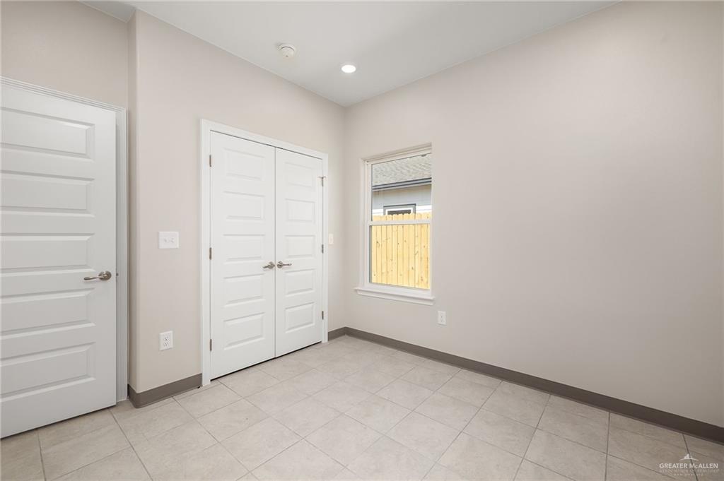 Photo 11 of 2418 Valley Circle