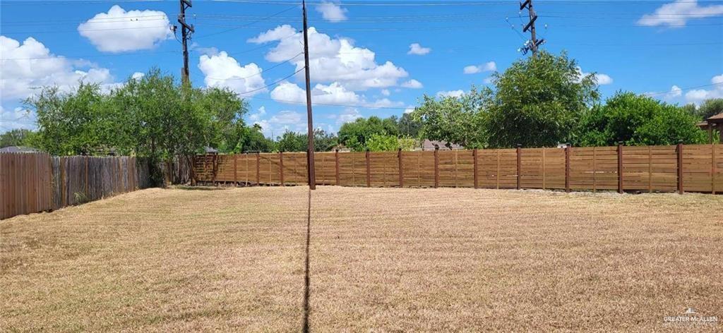 Photo 12 of 400 Vera Cruz Drive
