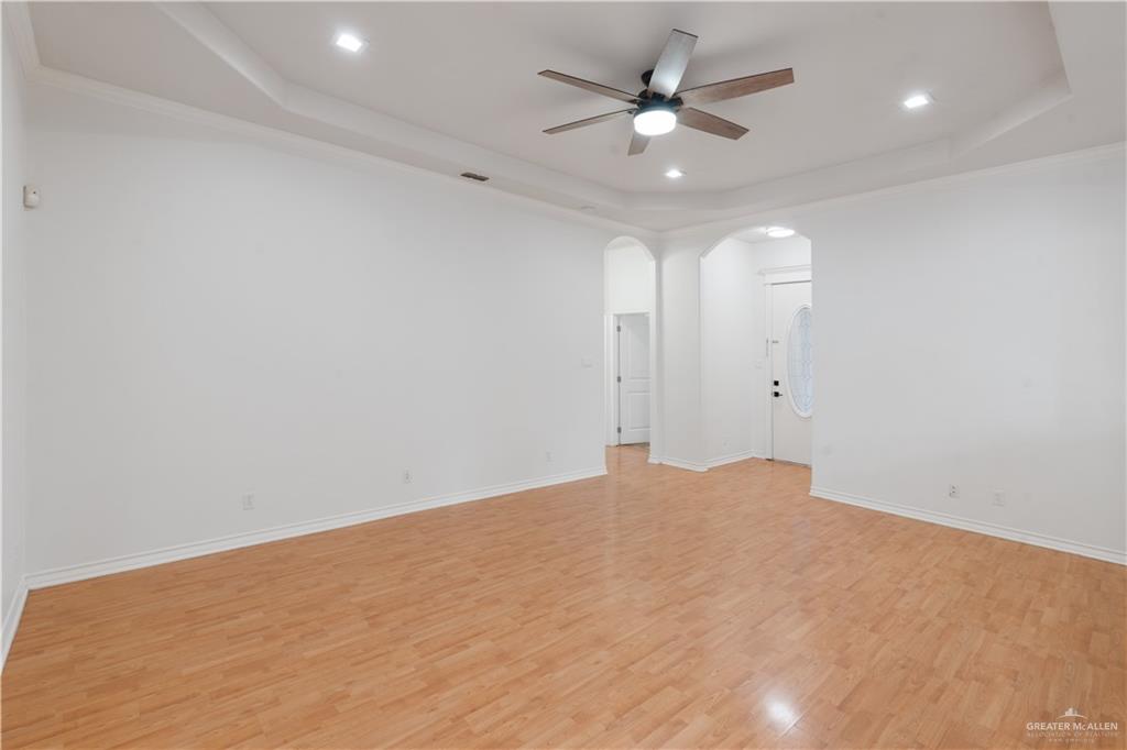 Photo 3 of 3211 Omega Street