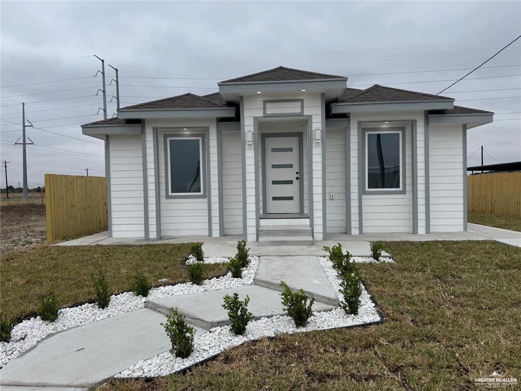 Photo 1 of 7513 Aztec Street, Donna