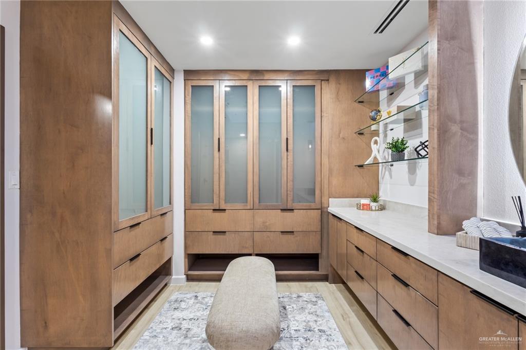 Photo 15 of 1408 7th Avenue