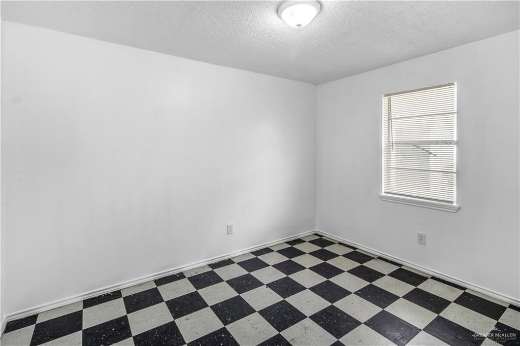 Photo 7 of 603 Saint Marie Street