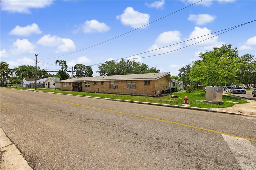 Photo 26 of 800 Texas Boulevard