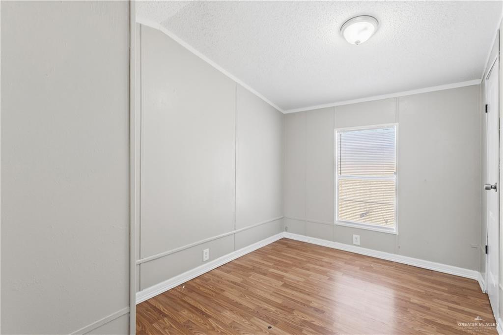 Photo 8 of 2408 Verbena Avenue