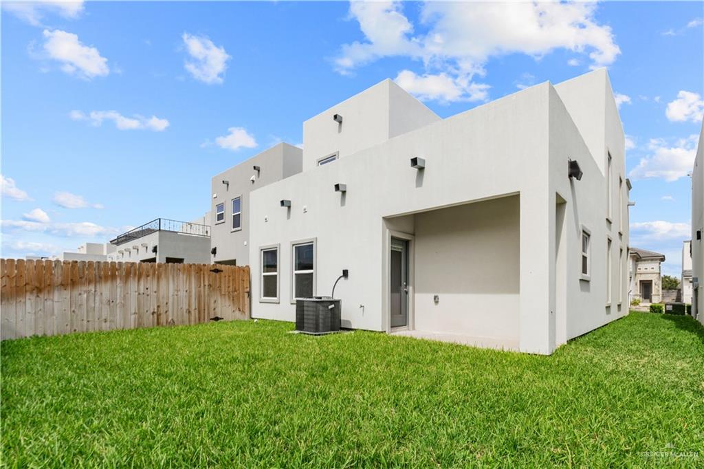 Photo 30 of 2312 Corales Street
