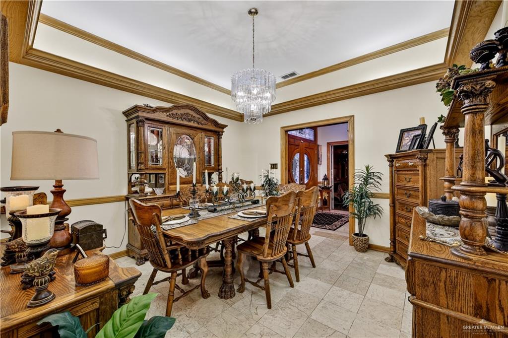 Photo 5 of 1213 Heron Court