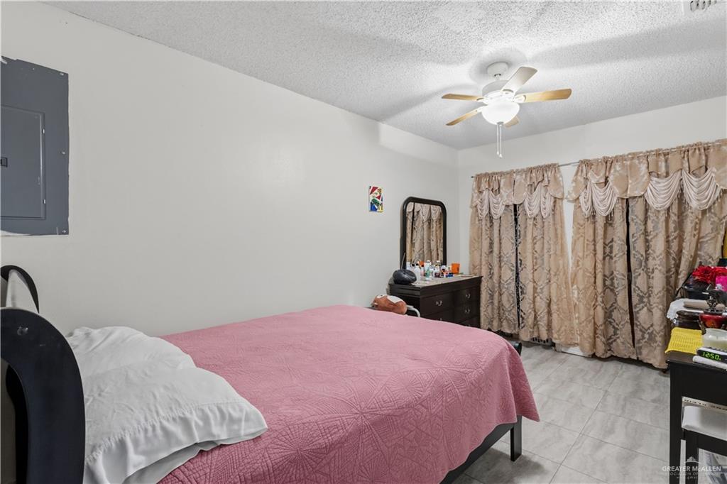 Photo 12 of 3512 Warbler Avenue