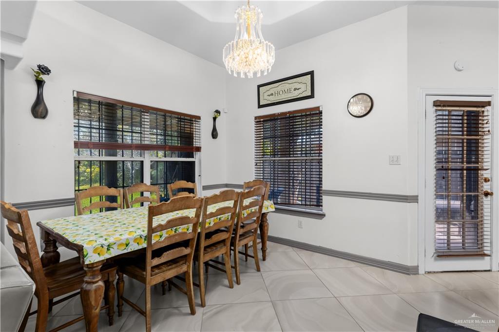 Photo 4 of 3512 Warbler Avenue