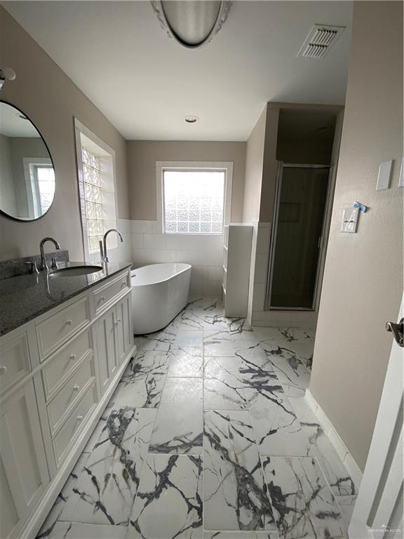 Photo 11 of 1501 Wildwood Drive