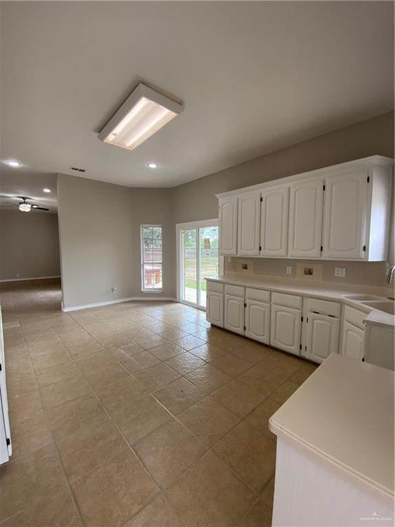 Photo 5 of 1501 Wildwood Drive