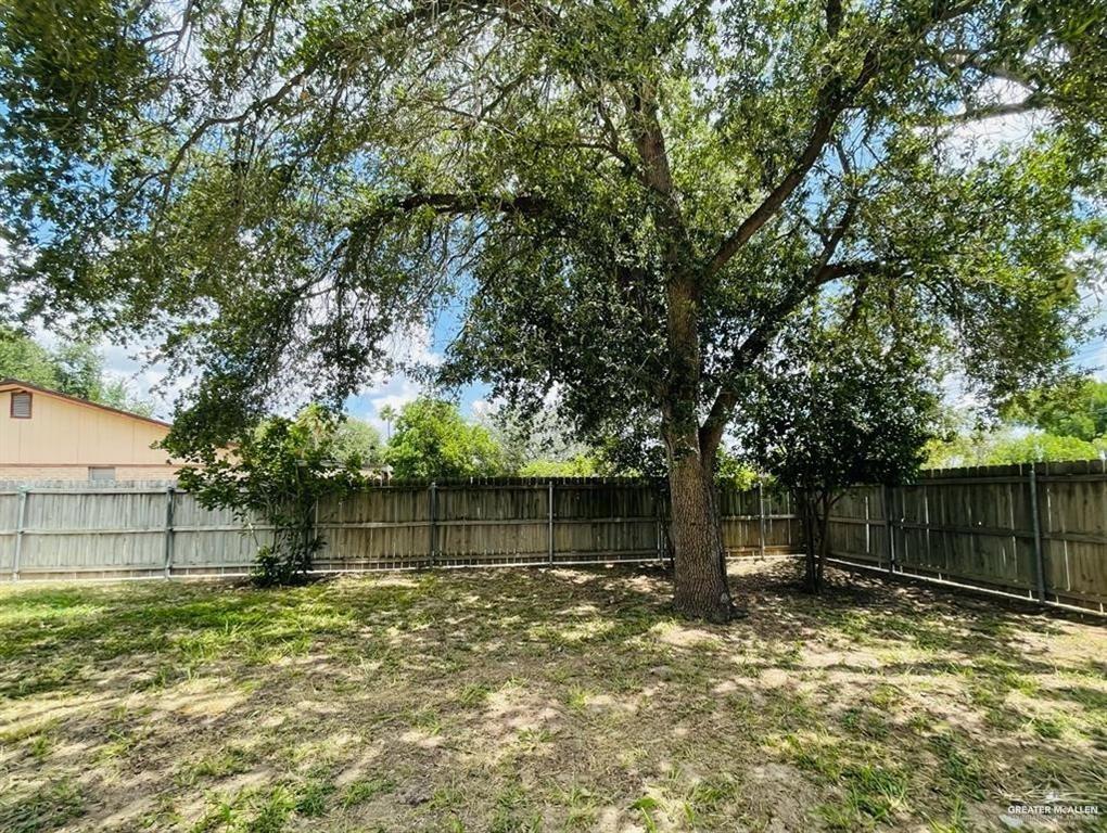 Photo 18 of 201 Iris Avenue