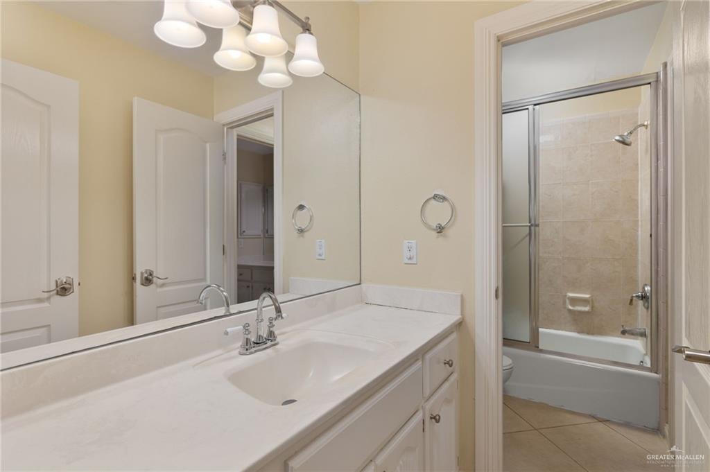 Photo 19 of 2904 Melissa Rea Drive