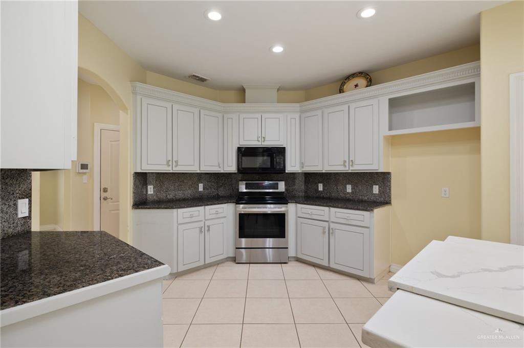 Photo 9 of 2904 Melissa Rea Drive