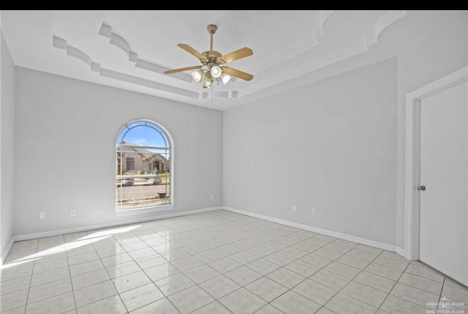 Photo 15 of 1900 Magnolia Street