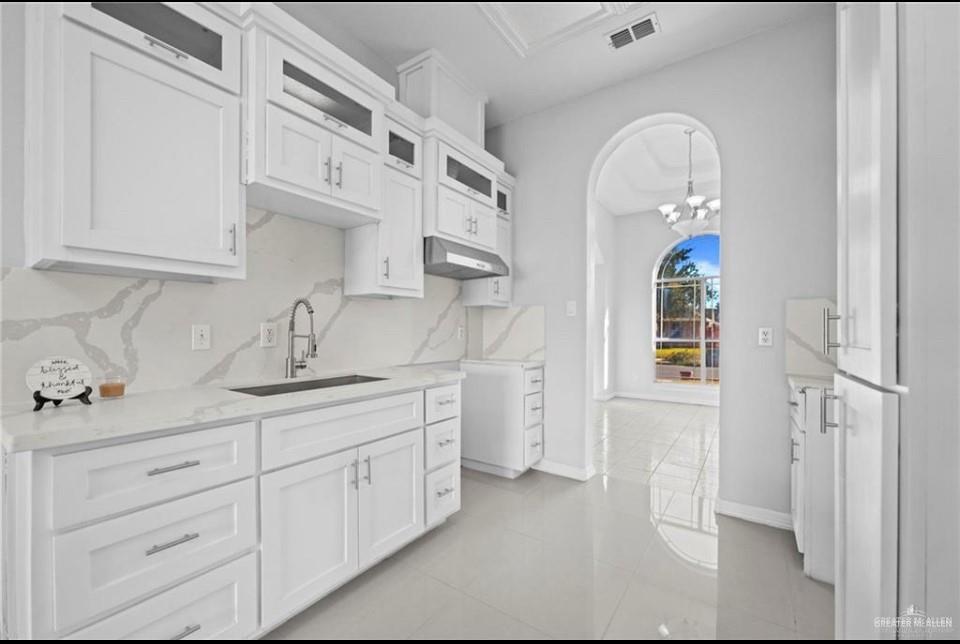 Photo 6 of 1900 Magnolia Street
