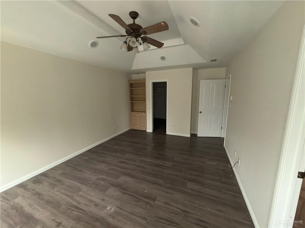 Photo 11 of 3302 Santa Rita Street
