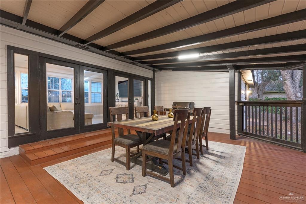 Photo 17 of 1709 Tamarack Avenue