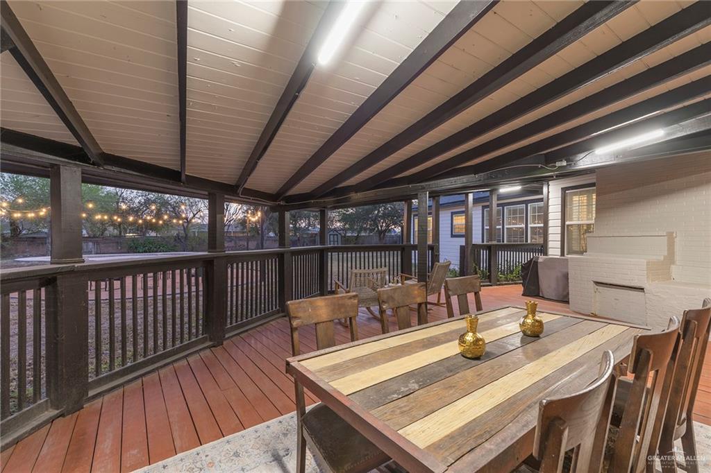Photo 19 of 1709 Tamarack Avenue