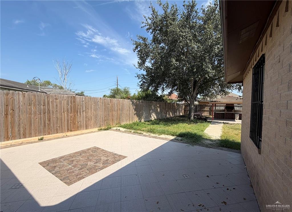 Photo 13 of 108 La Quinta Drive