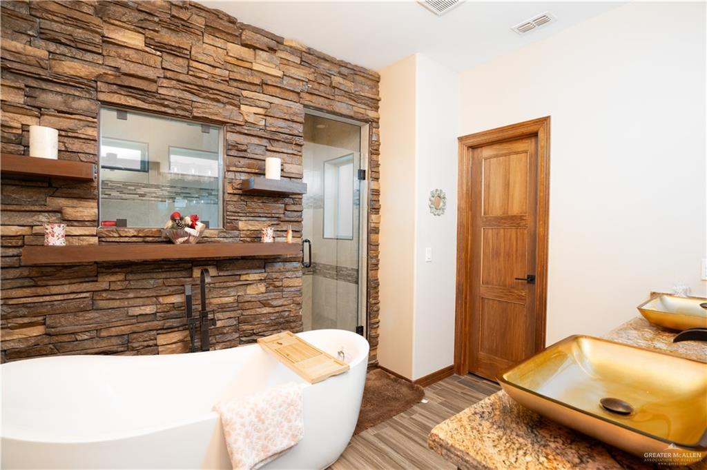 Photo 14 of 20805 Los Venados Drive #138