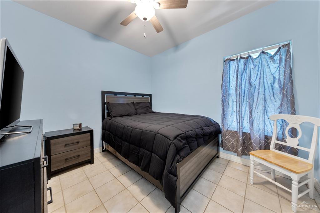 Photo 11 of 119 Bahama Street #3