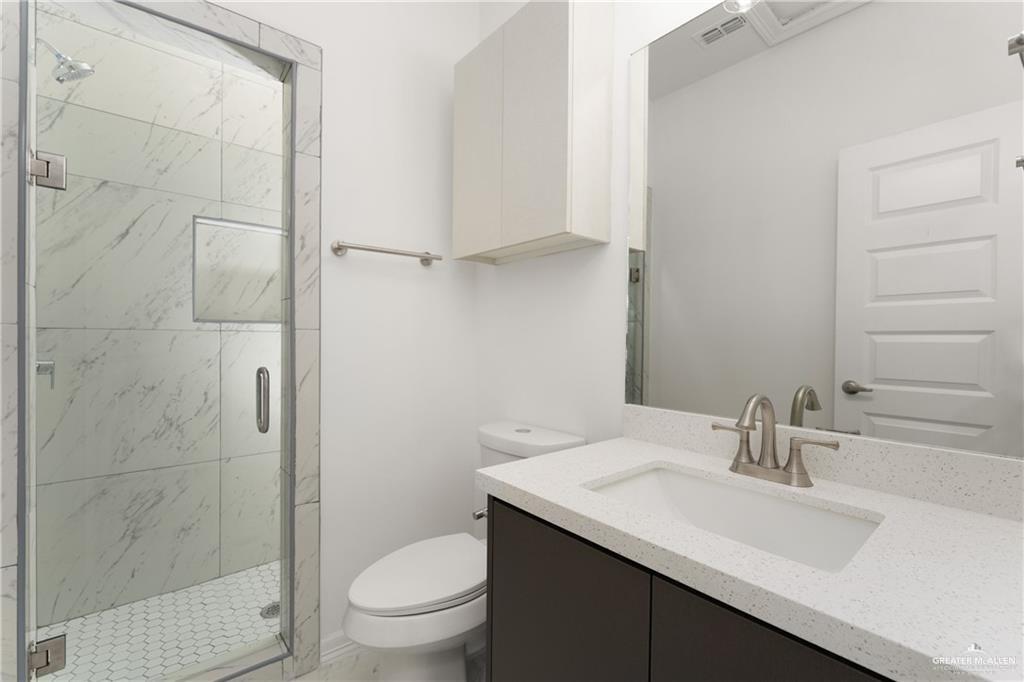 Photo 8 of 5800 Notre Dame Avenue #1