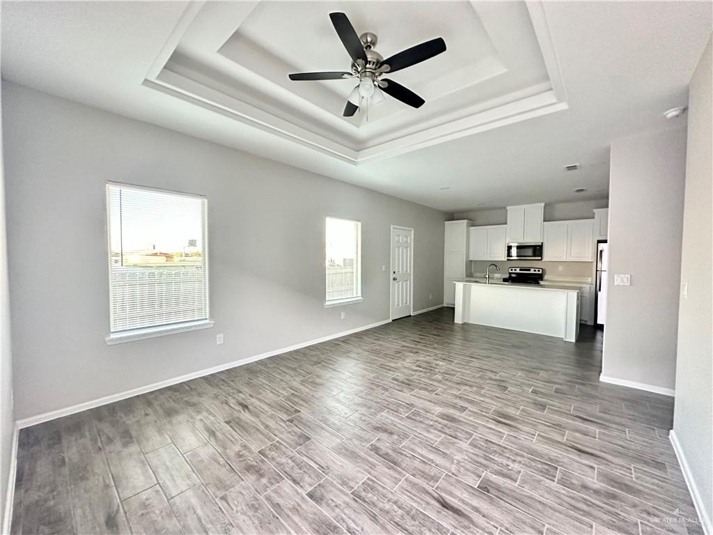 Photo 11 of 1011 Starr Street