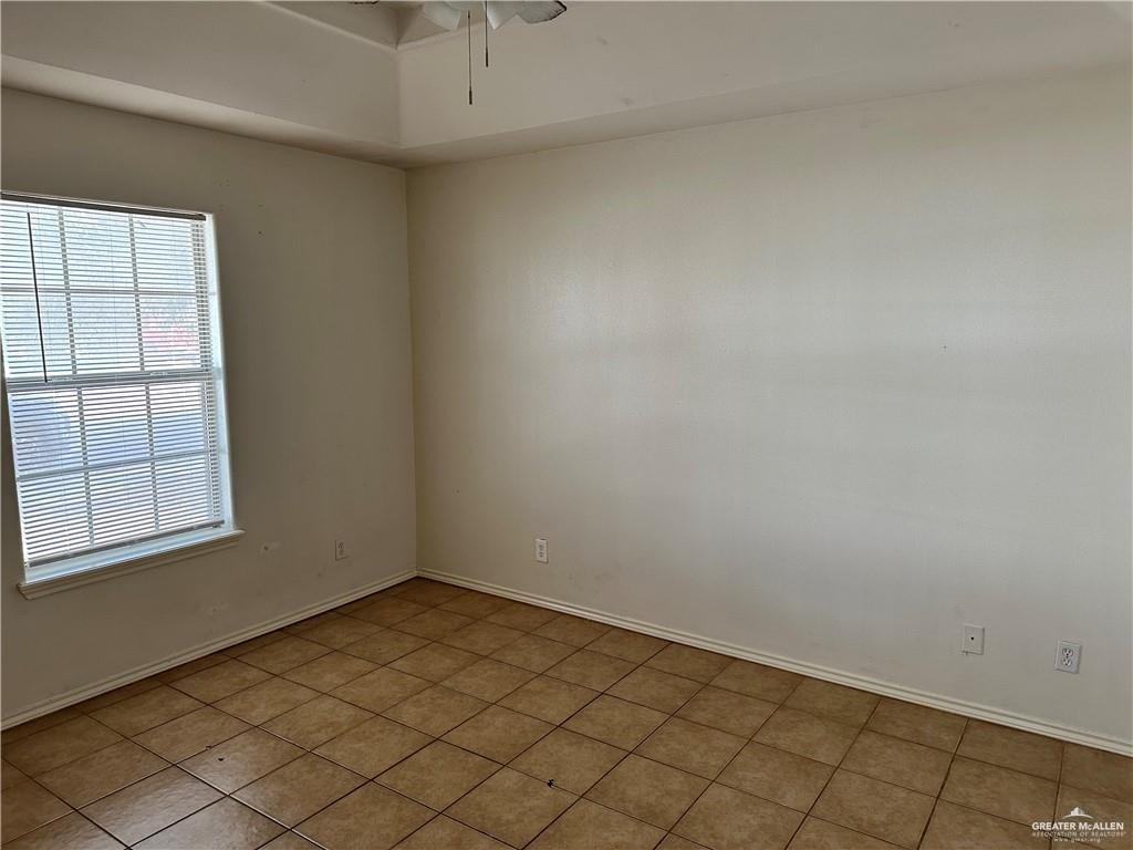Photo 8 of 613 La Mancha Drive