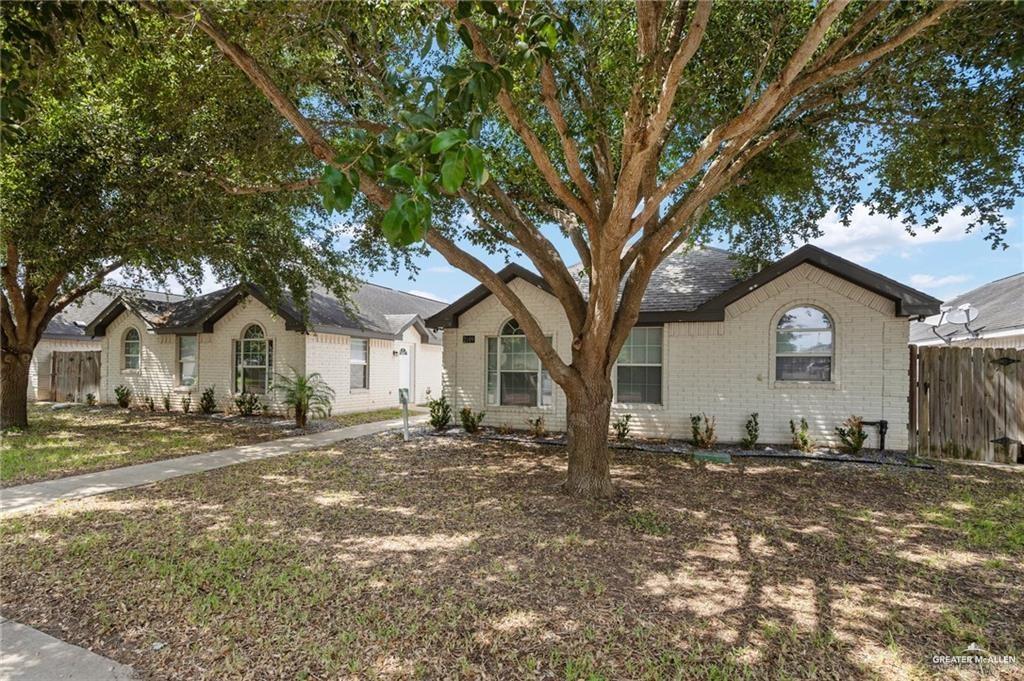 Photo 2 of 2109 Carlos Drive