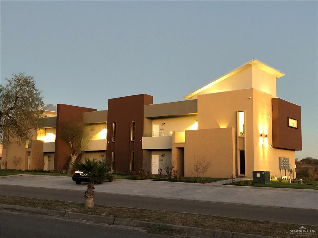 Photo 2 of 305 Palm Shores Boulevard #102B