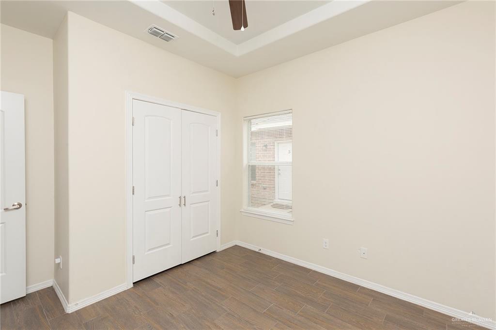 Photo 10 of 1706 Cortlandt Street