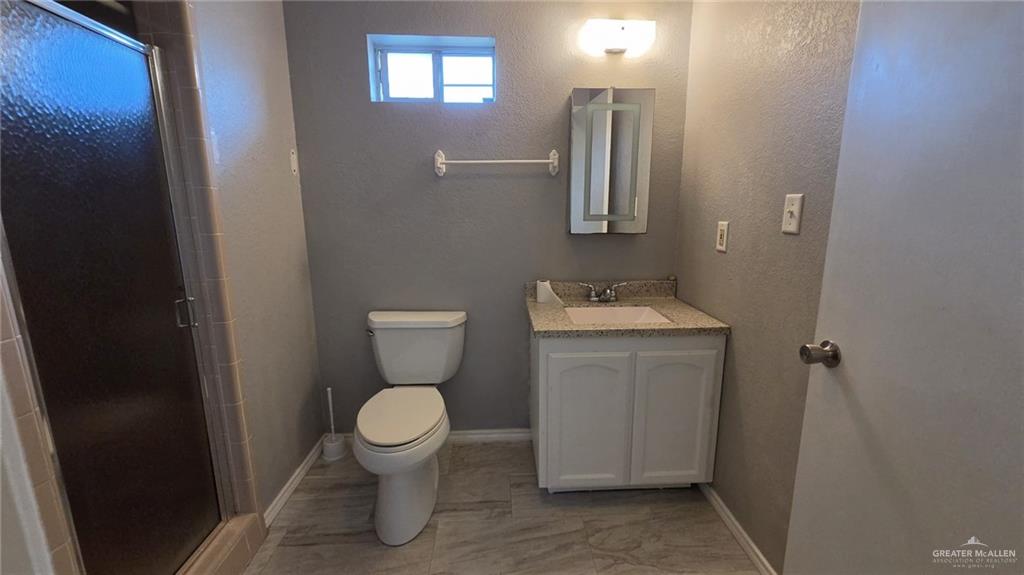 Photo 8 of 205 Doherty Avenue