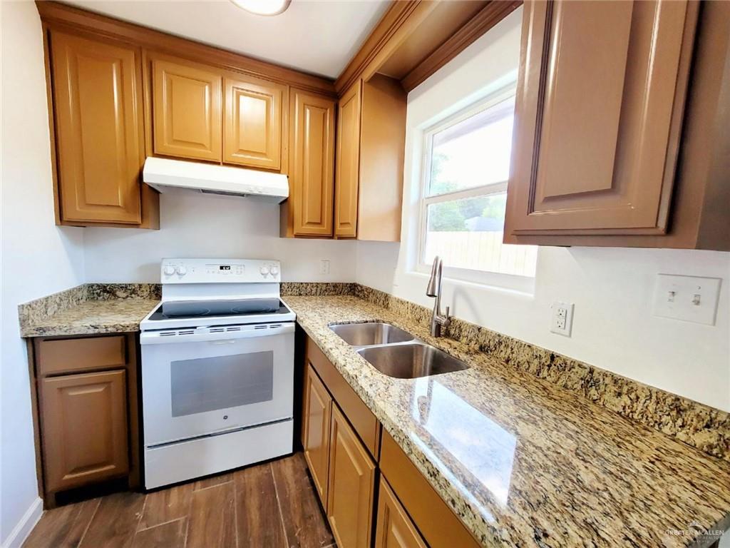 Photo 2 of 107 Bogamilia Street #A