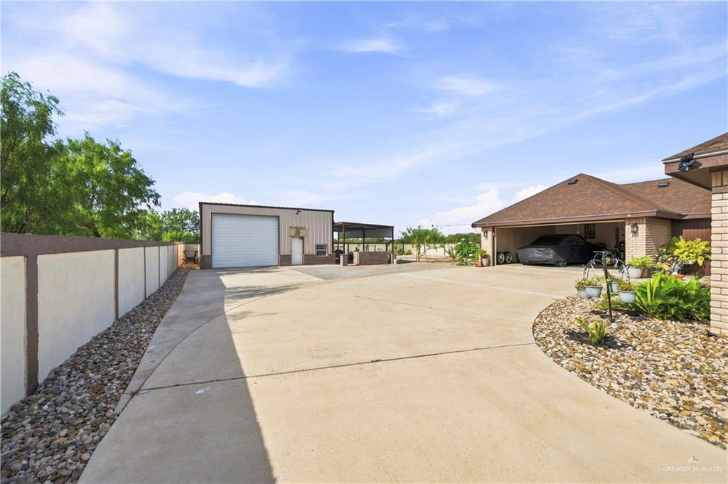Photo 18 of 722 Apache Drive