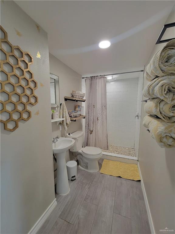 Photo 11 of 8544 Lago Vista Drive