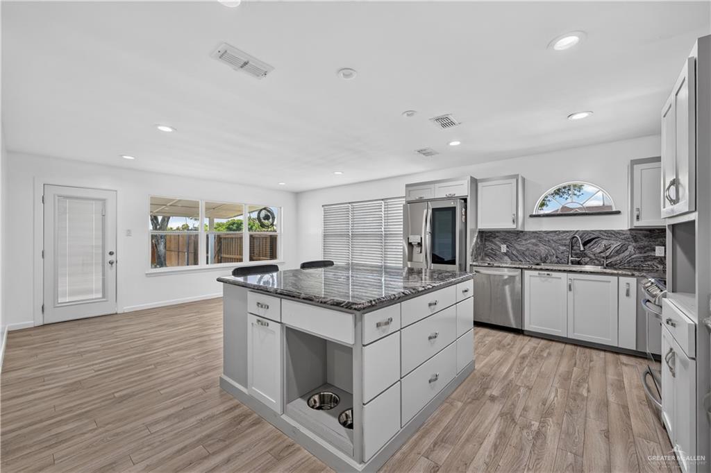 Photo 11 of 1108 Harvey Drive