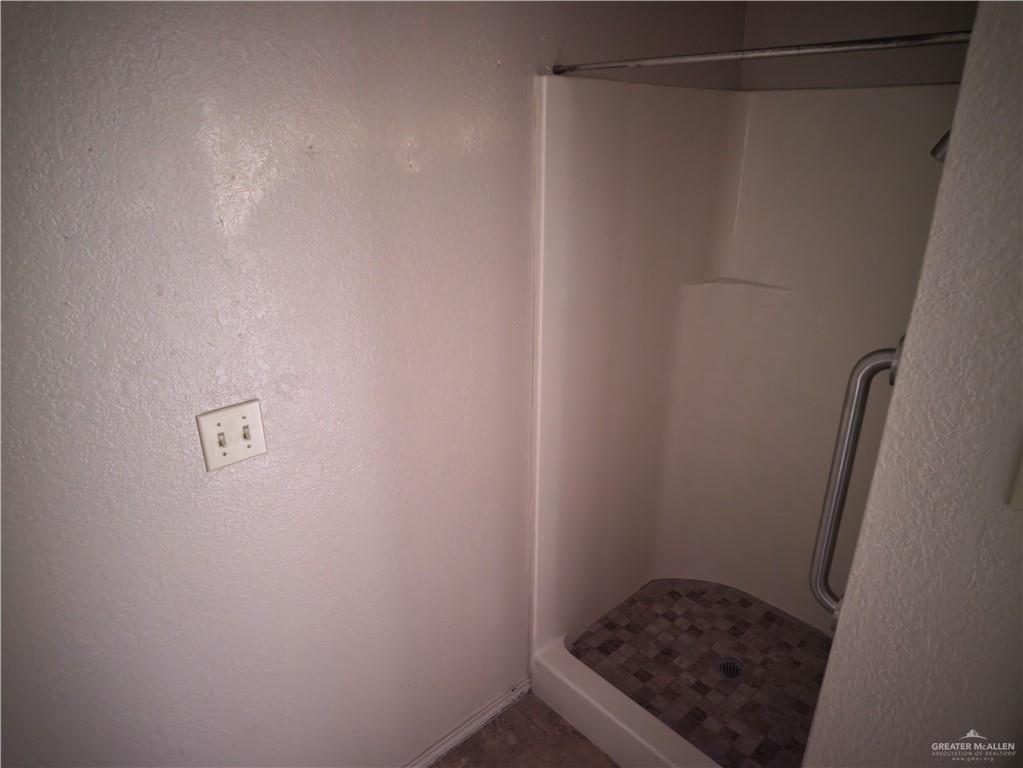 Photo 12 of 2508 31st Lane #2