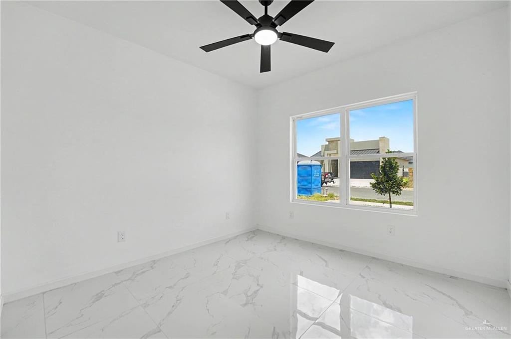 Photo 8 of 5805 Gira Del Sol Street