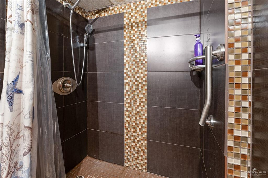 Photo 17 of 4901 Laguna Boulevard #604