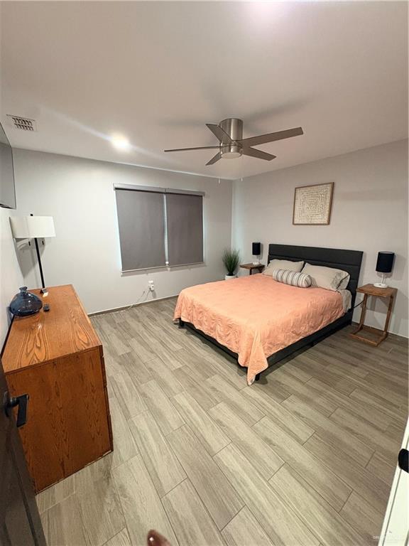 Photo 9 of 906 Loeb Street #910
